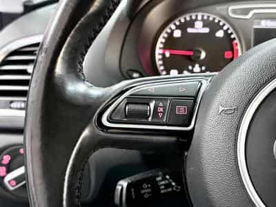 Audi Q3 2.0 TDI S-Line Selection 140 CV *Sièges Chauff* (2014) - Foto 11