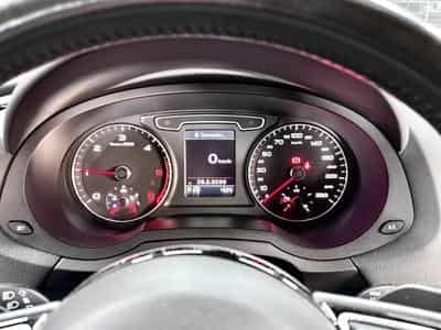 Audi Q3 2.0 TDI S-Line Selection 140 CV *Sièges Chauff* (2014) - Foto 13