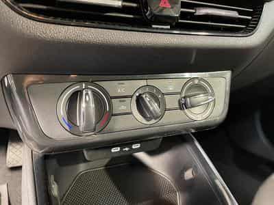 Skoda Fabia 1.0 TSI 95 AMBITION GPS CARPLAY (2022) - Photo 6