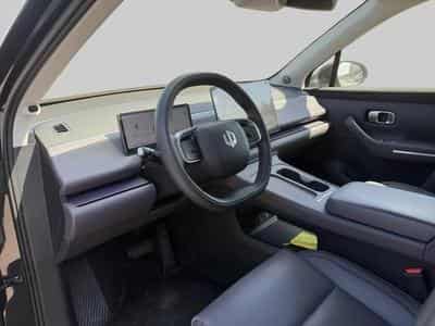 LEAPMOTOR C10 DESIGN REEV (2025) - Photo 11