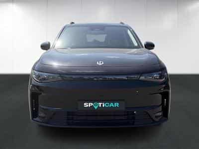 LEAPMOTOR C10 DESIGN REEV (2025) - Photo 2