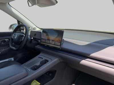LEAPMOTOR C10 DESIGN REEV (2025) - Photo 9