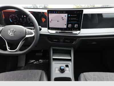 VW Tiguan DSG LED+ Pano (2026) - Foto 8