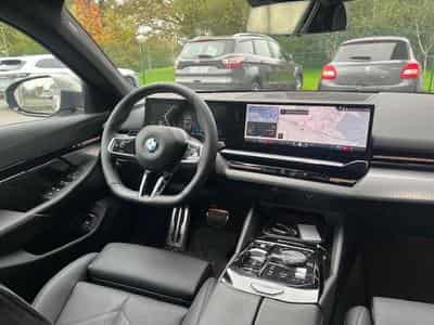 Bmw SERIE 5 (G60) 520DA 197 M SPORT (2024) - Photo 5