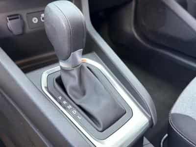Renault CLIO V 1.0 TCE 90 EVOLUTION CVT (2025) - Photo 8