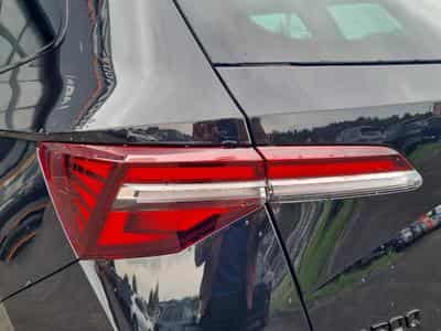 Skoda KAROQ 1.5 TSI 150 SPORTLINE DSG7 (2025) - Foto 12