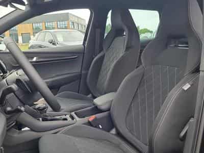 Skoda KAROQ 1.5 TSI 150 SPORTLINE DSG7 (2025) - Foto 13
