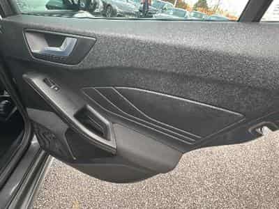 Ford Focus 1.5 ECOBLUE 115 ST-LINE BVA8 (2024) - Photo 14