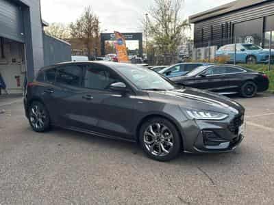 Ford Focus 1.5 ECOBLUE 115 ST-LINE BVA8 (2024) - Photo 3