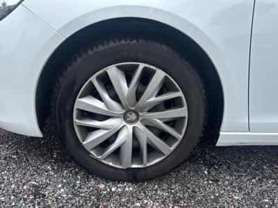 Peugeot 308 1.5 BLUEHDI 100 ACTIVE (2018) - Foto 9