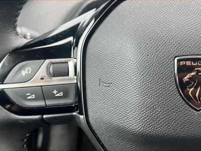 Peugeot 208 1.2 100 STYLE (2025) - Photo 15