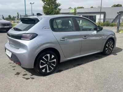 Peugeot 208 1.2 100 STYLE (2025) - Photo 5