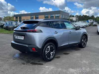 Peugeot 2008 1.2 100 ALLURE (2025) - Photo 5