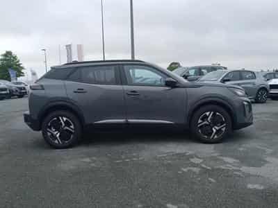 Peugeot 2008 1.2 100 ALLURE (2025) - Photo 4