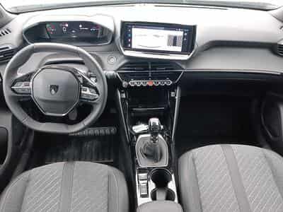 Peugeot 2008 1.2 100 ALLURE (2025) - Photo 9