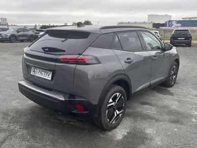 Peugeot 2008 1.2 100 ALLURE (2025) - Photo 5