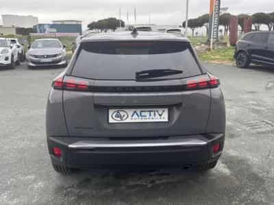 Peugeot 2008 1.2 100 ALLURE (2025) - Photo 6