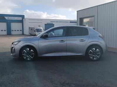 Peugeot 208 1.2 100 ALLURE (2025) - Photo 8