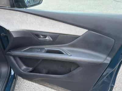 Peugeot 3008 1.5 BLUEHDI 130 GT PACK EAT8 (2021) - Photo 13