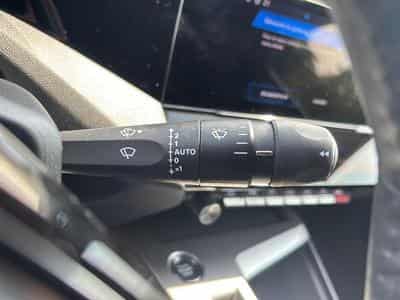 Peugeot 408 1.2 PURETECH 130 ALLURE EAT8 (2024) - Photo 15