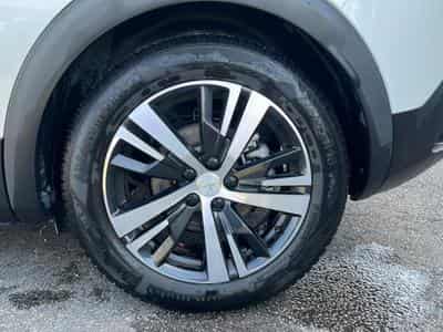 Peugeot 3008 HYBRID4 300CH GT LINE E-EAT8 (2020) - Photo 9