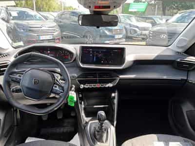 Peugeot 208 1.2 100 STYLE (2025) - Photo 10