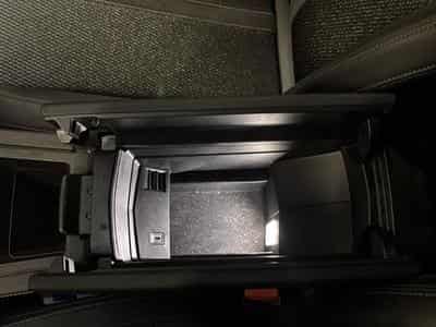 Peugeot 408 HYBRID 145 GT E-DCS6 (2025) - Photo 14
