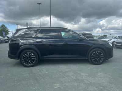 Peugeot 5008 HYBRID 145 ALLURE E-DCS6 (2025) - Photo 4
