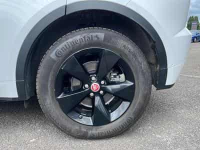 Jaguar E-PACE 2.0D 150 R-DYNAMIC S AWD BVA9 (2019) - Foto 9
