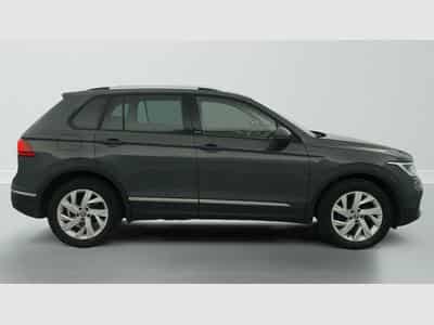 VW Tiguan 2.0 TDI 122CH BVM6 ACTIVE (2022) - Photo 8