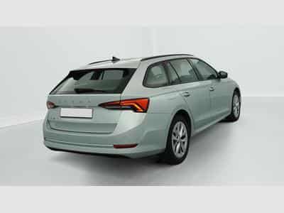 Skoda Octavia 2.0 TDI 150 ch DSG7 Ambition (2024) - Foto 7