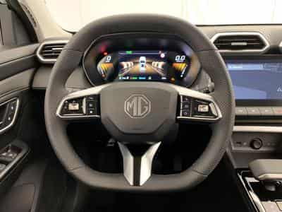Mg ZS 1.5 L Hybrid+ 197 ch Luxury (2025) - Foto 14