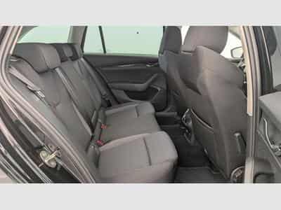 Skoda Octavia 2.0 TDI 116 ch DSG7 Ambition (2021) - Foto 10