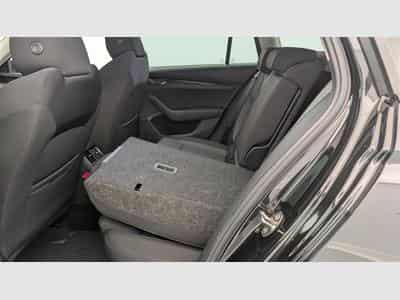 Skoda Octavia 2.0 TDI 116 ch DSG7 Ambition (2021) - Foto 12