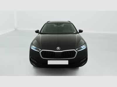 Skoda Octavia 2.0 TDI 116 ch DSG7 Ambition (2021) - Foto 2