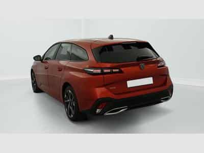 Peugeot 308 Hybrid 145 e-DCS6 Allure (2025) - Photo 5