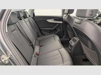 Audi A4 35 TFSI 150 S tronic 7 Design (2021) - Photo 10