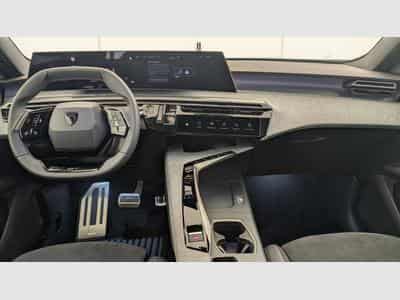 Peugeot 3008 Hybrid 145 e-DCS6 GT (2025) - Foto 13