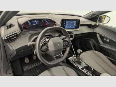 Peugeot 2008 PureTech 130 S&S BVM6 Allure (2023) - Foto 15
