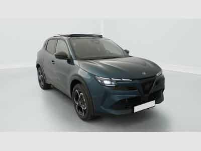 Alfa-Romeo Junior 1.2 Ibrida 145 ch e-DCT6 Q4 Ti (2026) - Foto 1