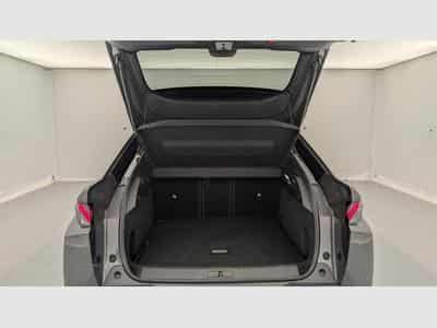 Peugeot 3008 Hybrid 145 e-DCS6 GT (2025) - Foto 11