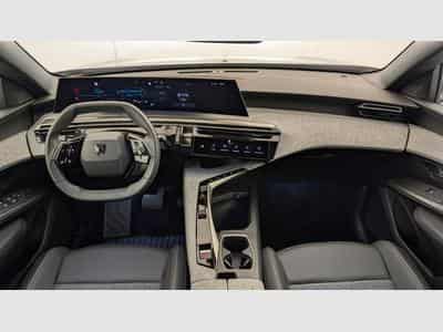 Peugeot 5008 HYBRID 145 CH E-DCS6 ALLURE (2025) - Photo 11
