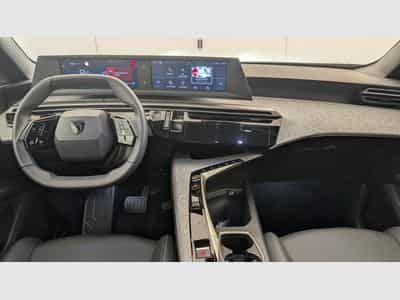 Peugeot 3008 Hybrid 145 e-DCS6 Allure (2025) - Photo 13