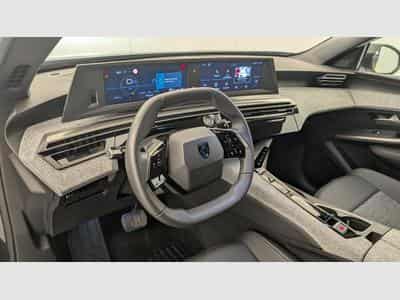 Peugeot 3008 Hybrid 145 e-DCS6 Allure (2025) - Photo 15