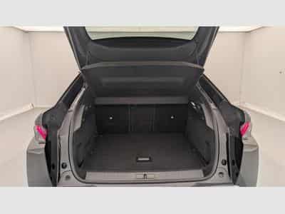Peugeot 3008 Hybrid 145 e-DCS6 GT (2025) - Photo 11