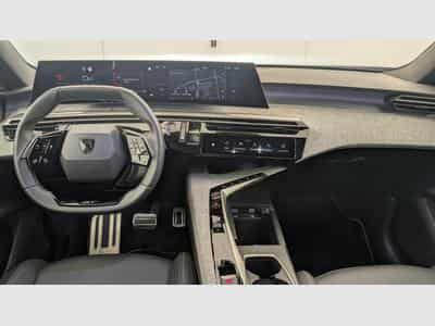 Peugeot 3008 Hybrid 145 e-DCS6 GT (2025) - Photo 13
