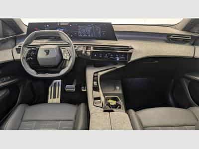 Peugeot 3008 Hybrid 145 e-DCS6 GT (2025) - Photo 13