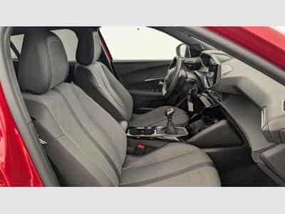 Peugeot 2008 PureTech 100 S&S BVM6 Allure (2024) - Photo 9