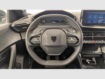 Peugeot 2008 100 S&S BVM6 Allure (2025) - Photo 14