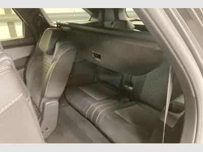 Peugeot 5008 Hybrid 136 e-DCS6 Allure (2025) - Photo 11